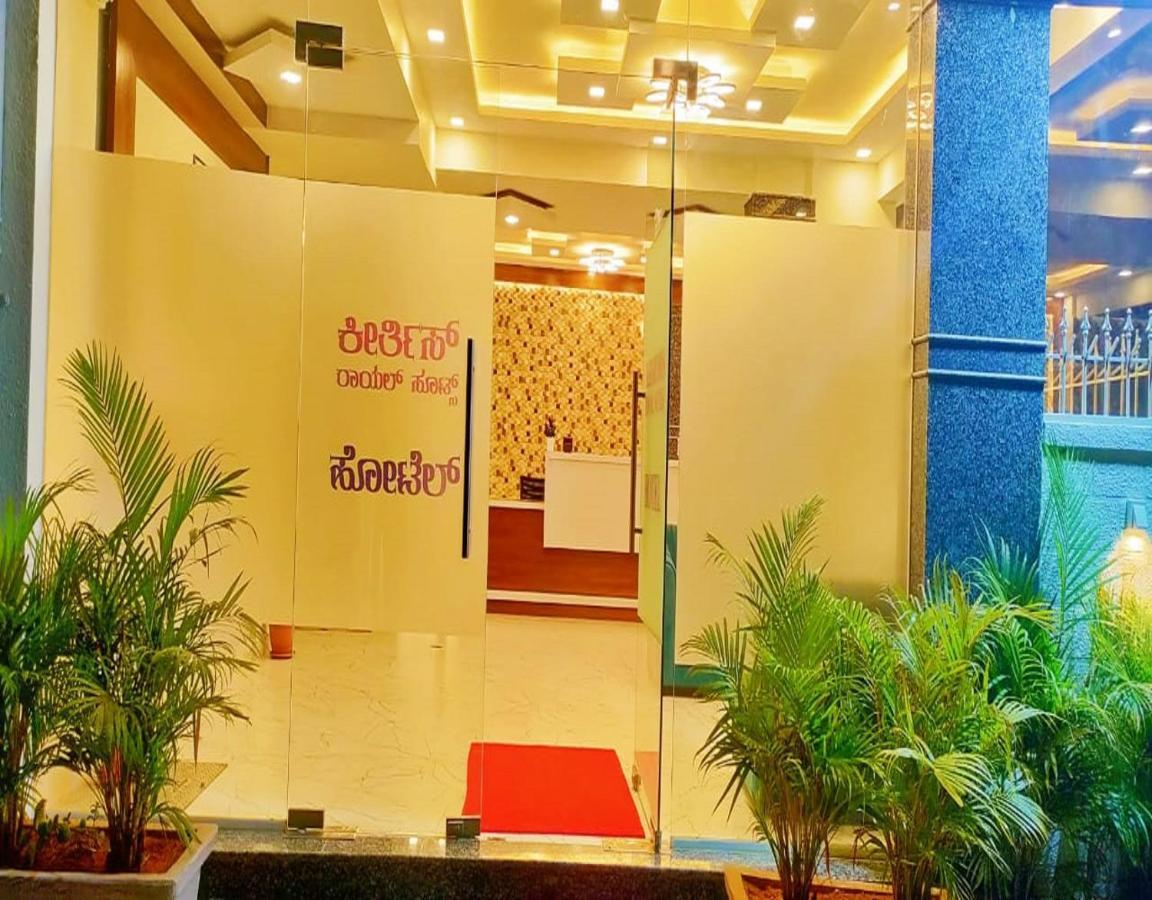 Keerthis Royal Suites - Near International Airport Terminal 1 And 2 Yelahanka Exteriér fotografie