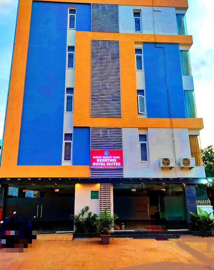 Keerthis Royal Suites - Near International Airport Terminal 1 And 2 Yelahanka Exteriér fotografie