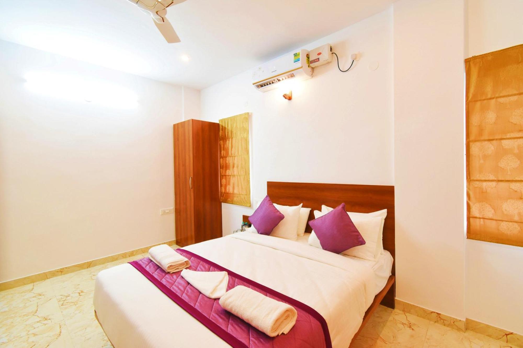 Keerthis Royal Suites - Near International Airport Terminal 1 And 2 Yelahanka Exteriér fotografie