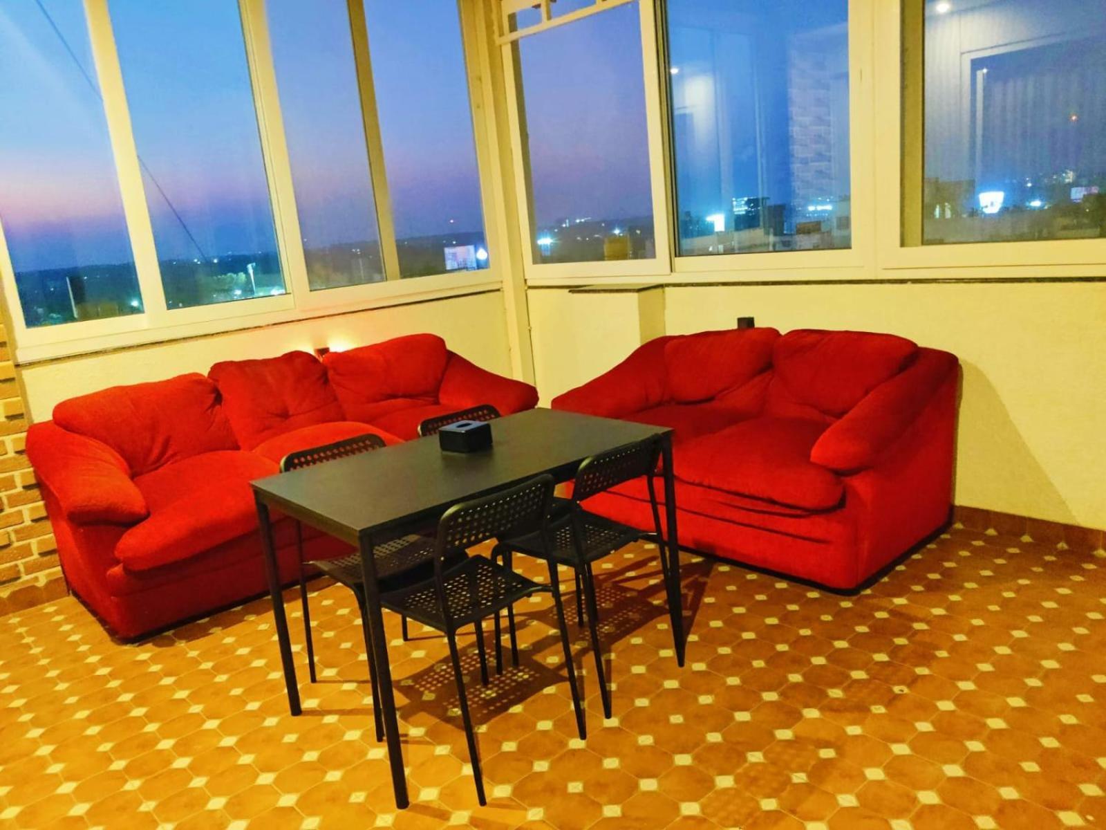 Keerthis Royal Suites - Near International Airport Terminal 1 And 2 Yelahanka Exteriér fotografie